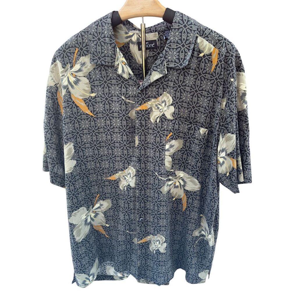 Tommy Bahama Men's M Black Floral Silk Hawaiian Camp Shirt Short Sleeve